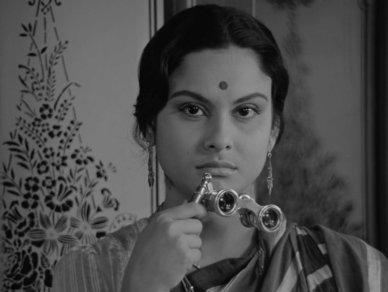 A still from the Satyajit Ray film Charulata